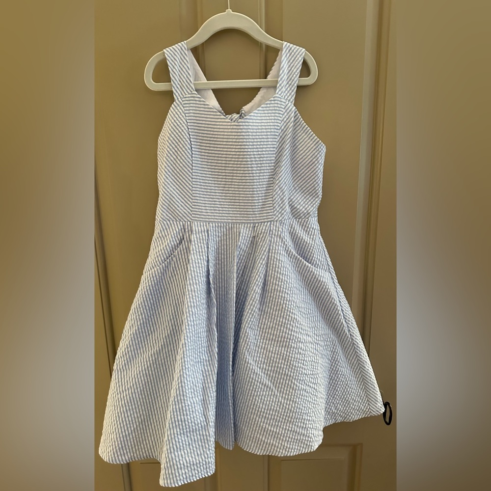 Spring dress - Picture 3 of 4